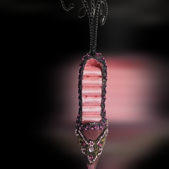 #J28 Fashion Jewelry High Heel Shoe Ring & Necklace Display Stand Organizer - Picture 11 of 14